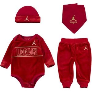 Jordan Matching Sets - Jordan outfit for infant 0-6 months brand new Jordan Matching Sets - Jordan outfit for infant 0-6 months brand new